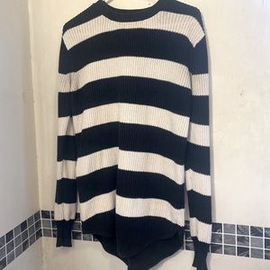 Oversized Unif x Urban Outfitters Sweater!